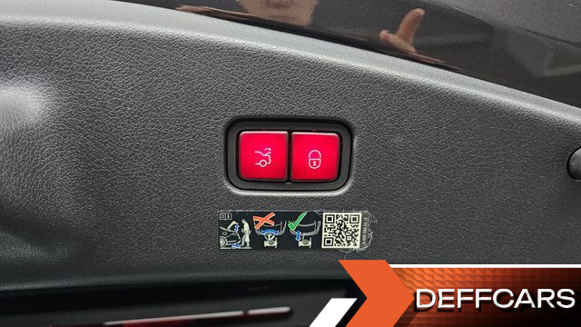 Mercedes CLE-CLASS CLE200 Coupe купить на сайте DeffCars
