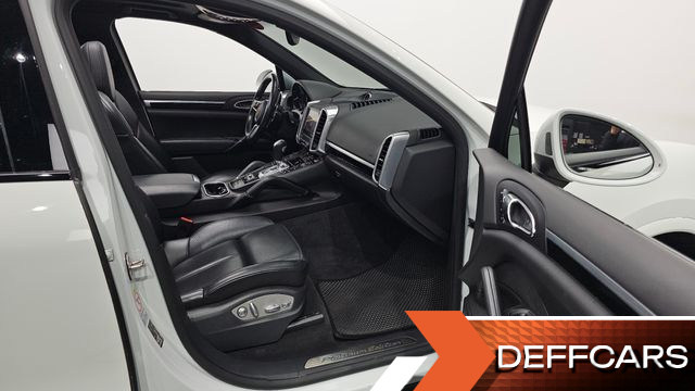 Porsche CAYENNE 3.0 Diesel 958 купить на сайте DeffCars
