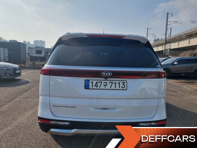 Kia CARNIVAL 9-Seater Noblesse купить на сайте DeffCars