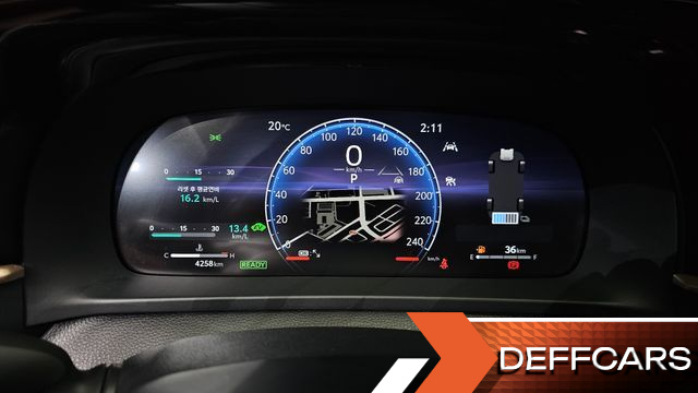 Toyota CROWN 2.5 4WD Hybrid купить на сайте DeffCars