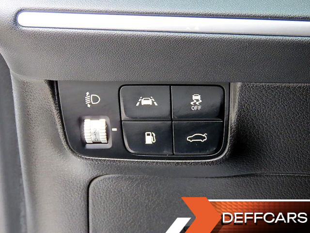 Hyundai GRANDEUR 2.5 Exclusice купить на сайте DeffCars