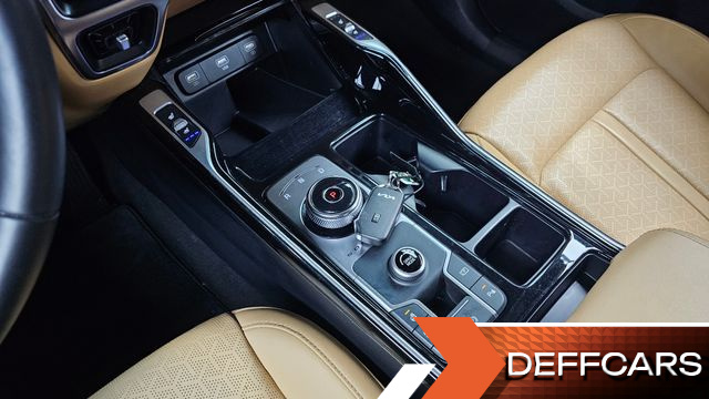 Kia SORENTO HEV 1.6 2WD Prestige купить на сайте DeffCars