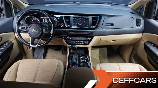 Kia CARNIVAL Gasoline 9-Seater Hi-Limousine Noblesse Special купить на сайте DeffCars