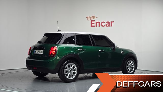 Mini COOPER 5Door HIGH 3rd купить на сайте DeffCars