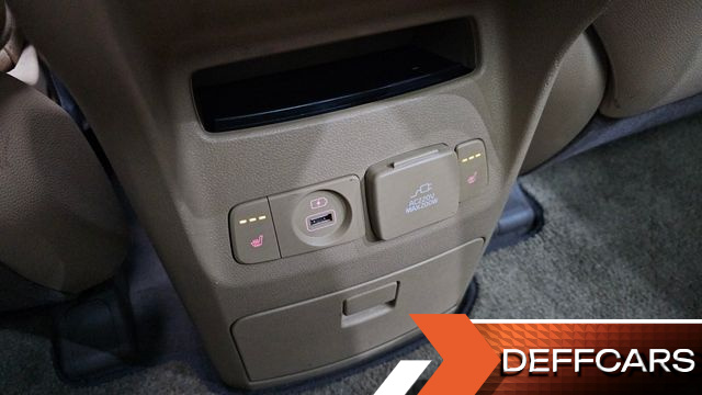Kia CARNIVAL 9-seater Noblesse купить на сайте DeffCars