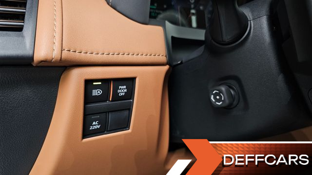 Toyota ALPHARD 2.5 HEV Executive AWD купить на сайте DeffCars