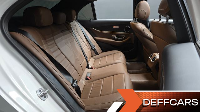 Mercedes E-CLASS E250 AMG Line купить на сайте DeffCars