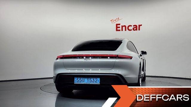 Porsche TAYCAN Base купить на сайте DeffCars