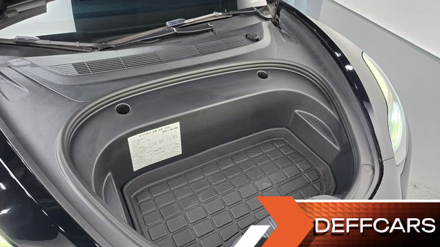 Tesla MODEL 3 Long Range AWD купить на сайте DeffCars