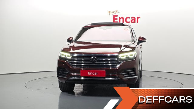 Volkswagen TOUAREG 3.0 TDI Prestige купить на сайте DeffCars