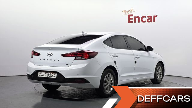 Hyundai AVANTE 1.6 Smart купить на сайте DeffCars