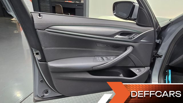 BMW 5-SERIES 520i M Sport купить на сайте DeffCars