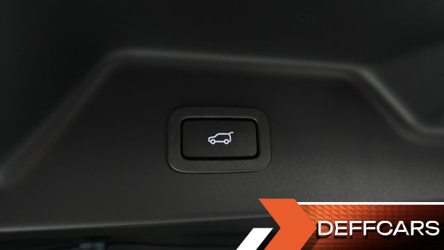 Land Rover RANGE ROVER 4.4 SDV8 AB DIESEL купить на сайте DeffCars