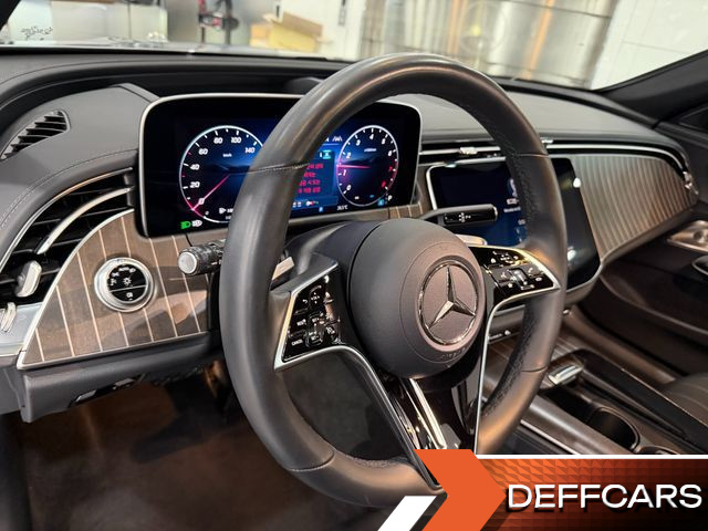 Mercedes E-CLASS E300 4MATIC Exclusive купить на сайте DeffCars