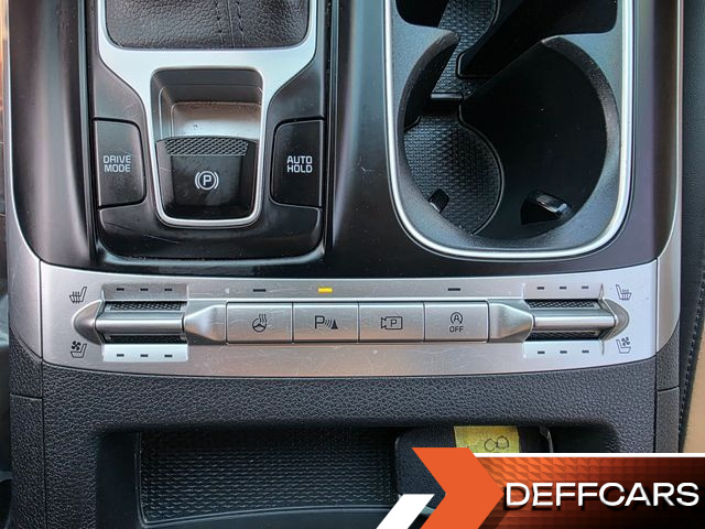 Kia CARNIVAL 9-Seater Prestige купить на сайте DeffCars