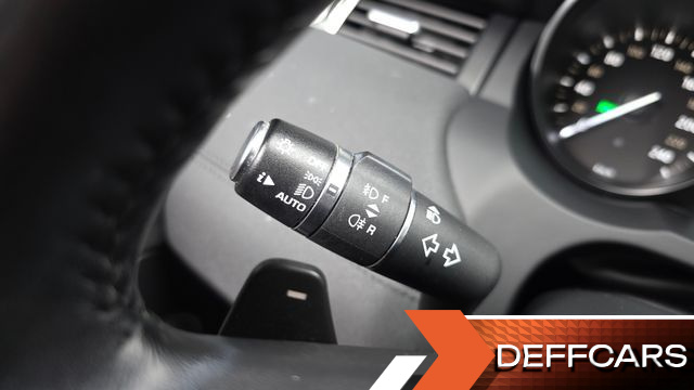 Land Rover RANGE ROVER EVOQUE 2.0 TD4 HSE купить на сайте DeffCars