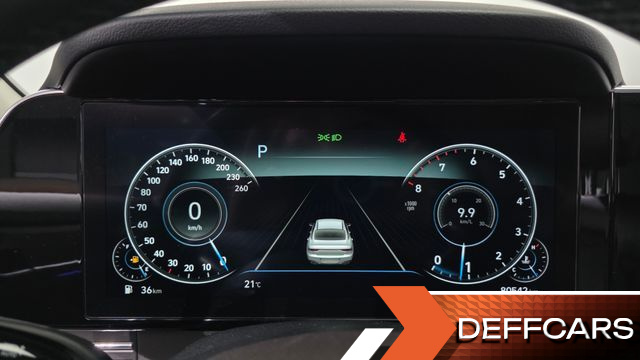 Hyundai GRANDEUR 2.5 Premium Choice купить на сайте DeffCars