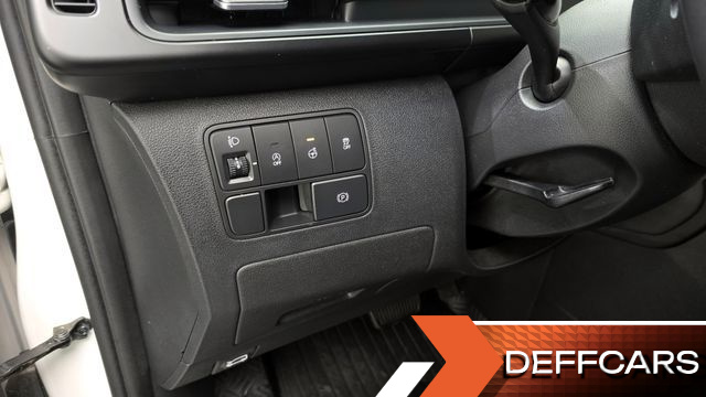 Hyundai STARIA Tourer 9-Seater Modern купить на сайте DeffCars