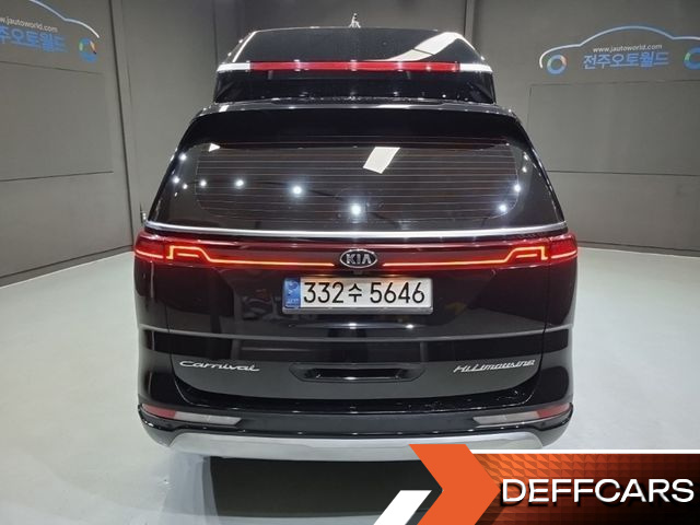 Kia CARNIVAL Gasoline 9-Seater Hi-Limousine Signature купить на сайте DeffCars