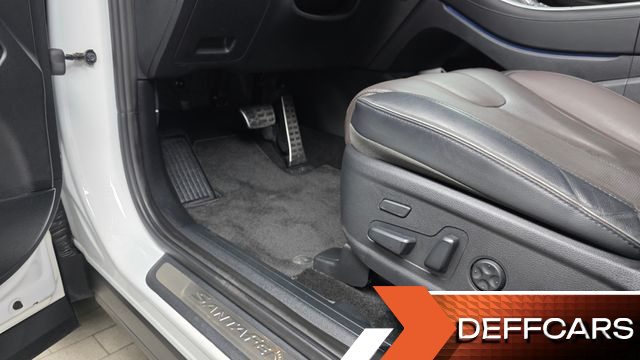 Hyundai SANTAFE Diesel 2.2 2WD Prestige Choice купить на сайте DeffCars
