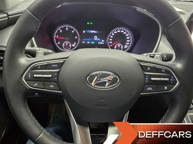 Hyundai SANTAFE Diesel 2.2 2WD Prestige купить на сайте DeffCars