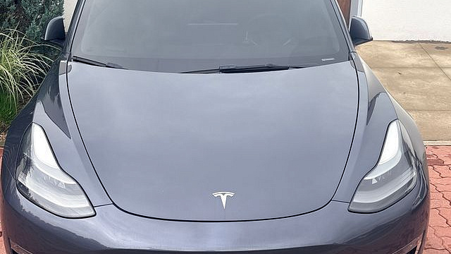 Tesla MODEL 3 Long Range AWD купить на сайте DeffCars