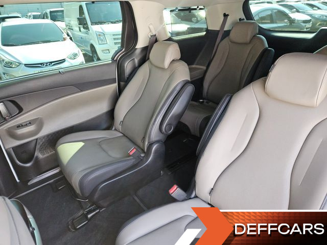 Kia CARNIVAL 9-Seater Noblesse купить на сайте DeffCars