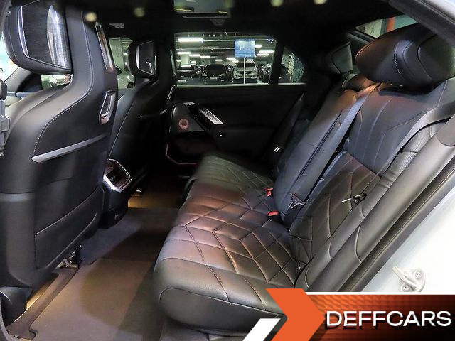 BMW I7 xDrive 60 M sport купить на сайте DeffCars