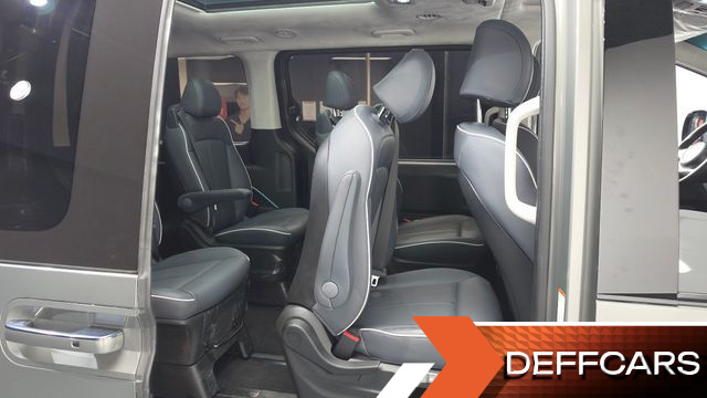 Hyundai STARIA L3.5 Lounge 9-Seater Inspiration купить на сайте DeffCars