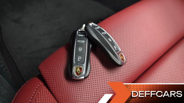 Porsche 911 Carrera 4S Cabriolet купить на сайте DeffCars