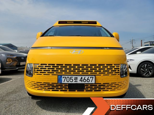 Hyundai STARIA L3.5  Kinder Safety Car 15-Seater купить на сайте DeffCars