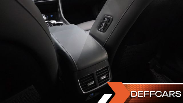Hyundai SONATA 1.6 Turbo Premium Family купить на сайте DeffCars
