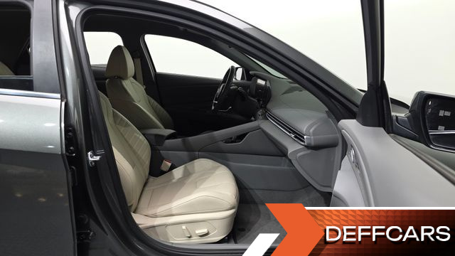 Hyundai AVANTE 1.6 Inspiration купить на сайте DeffCars