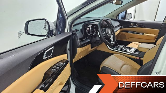 Kia CARNIVAL 9-Seater Noblesse купить на сайте DeffCars