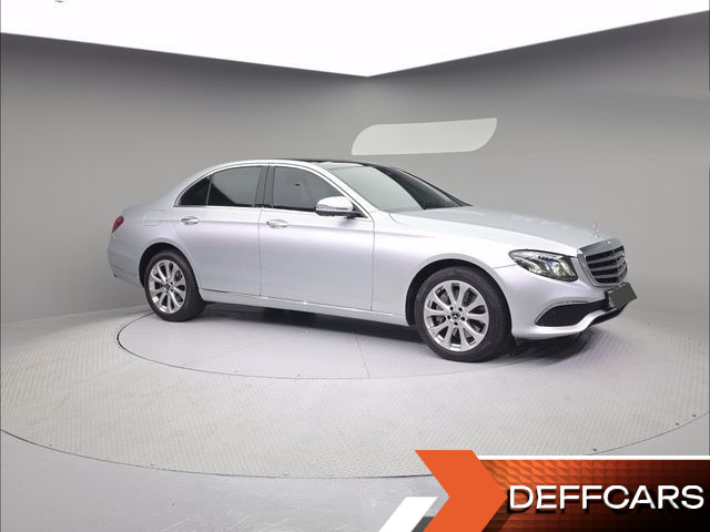 Mercedes E-CLASS E300 4MATIC Avnatgarde купить на сайте DeffCars