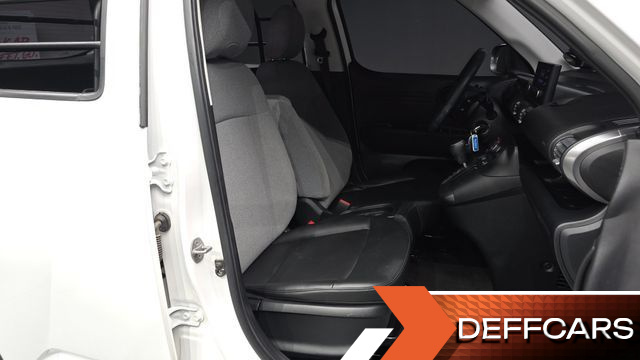 Hyundai CASPER Van Smart купить на сайте DeffCars