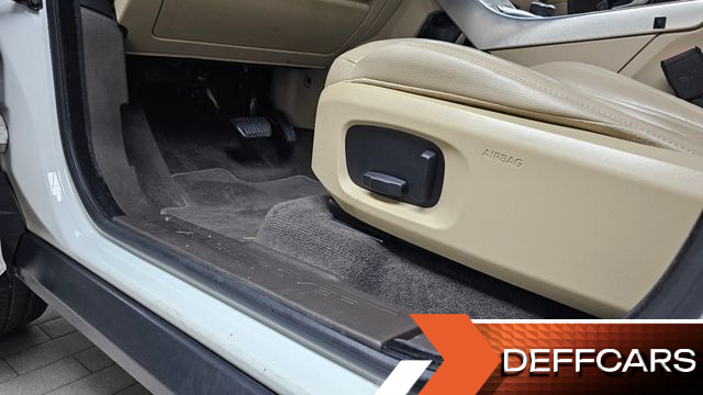 Land Rover RANGE ROVER EVOQUE 2.0 TD4 SE купить на сайте DeffCars