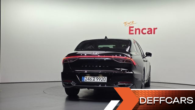 Hyundai GRANDEUR 2.5 Le Blanc купить на сайте DeffCars