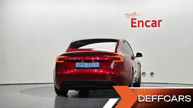 Tesla MODEL 3 Long Range AWD купить на сайте DeffCars