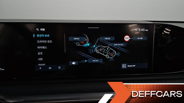 Hyundai GRANDEUR 2,5 Gasoline 2WD Exclusive купить на сайте DeffCars