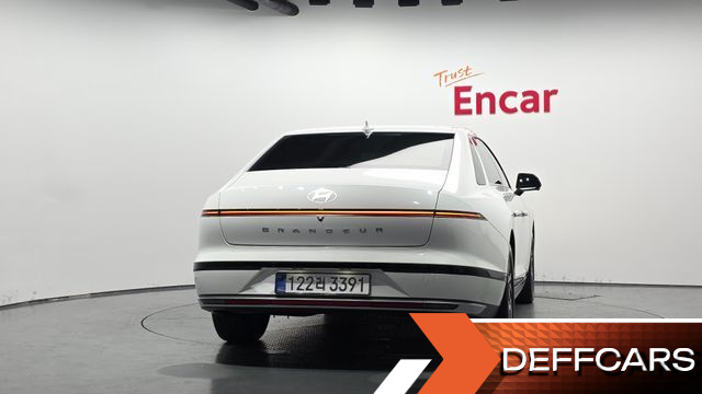 Hyundai GRANDEUR Premium купить на сайте DeffCars