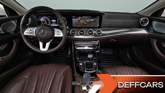 Mercedes CLS-CLASS CLS300d AMG Line купить на сайте DeffCars