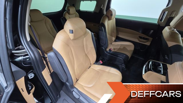 Kia CARNIVAL Diesel 9-Seater Noblesse купить на сайте DeffCars