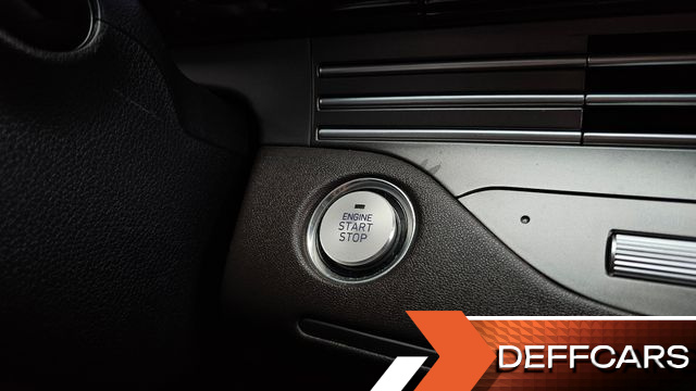 Hyundai GRANDEUR 3.0 LPi Premium купить на сайте DeffCars