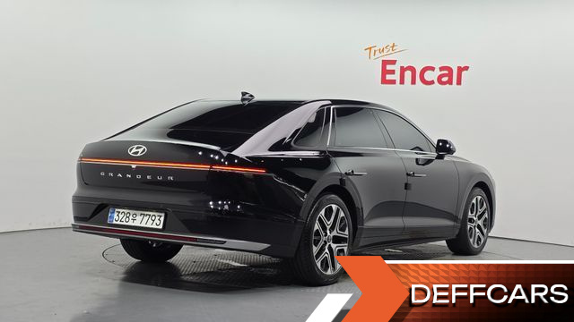 Hyundai GRANDEUR 2,5 Gasoline 2WD Premium купить на сайте DeffCars