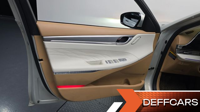 Hyundai GRANDEUR 3.3 Calligraphy купить на сайте DeffCars