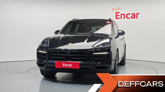 Porsche CAYENNE 3.0 PLATINUM EDITION купить на сайте DeffCars