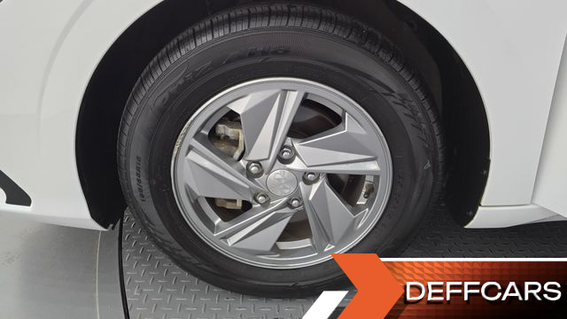 Hyundai AVANTE 1.6 Smart купить на сайте DeffCars