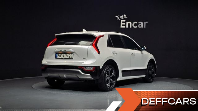 Kia NIRO Signature купить на сайте DeffCars