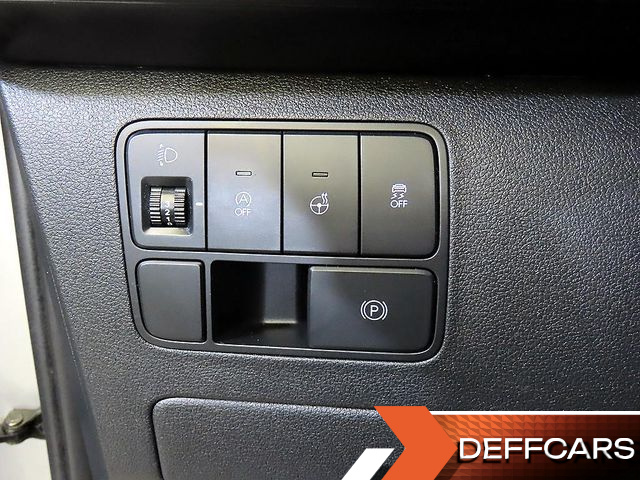 Hyundai STARIA Cargo 3-Seater Modern купить на сайте DeffCars